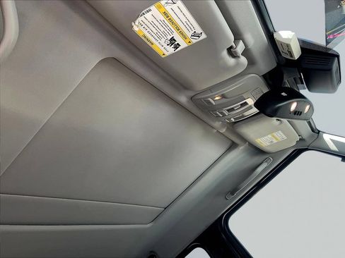 Used 2014 Mercedes-Benz G 550 image 25