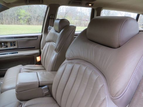 Used 1994 Buick Roadmaster Estate image 10