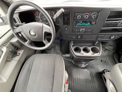 Used 2024 Chevrolet Express 2500 w/ Driver Convenience Package image 10