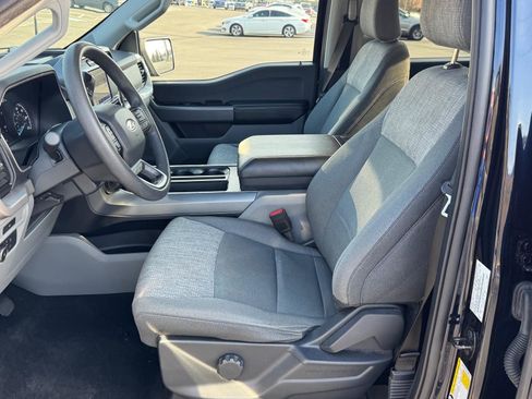 Used 2022 Ford F150 XLT image 5