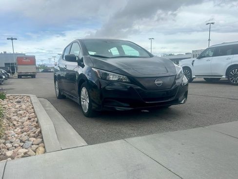 Used 2024 Nissan Leaf S FWD image 4
