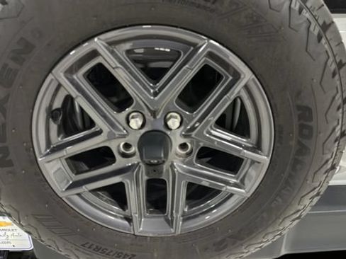 Used 2024 Jeep Wrangler Unlimited Sport AWD/4WD image 30
