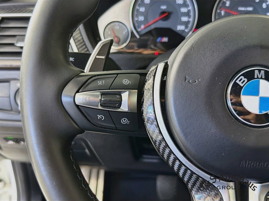 Used 2018 BMW M3 RWD image 13
