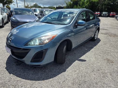 Used 2010 MAZDA MAZDA3 i Touring FWD image 3
