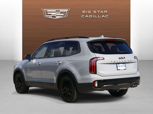 Used 2025 Kia Telluride EX X-Line image 3