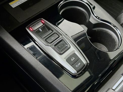 Used 2019 Honda Pilot Elite image 20