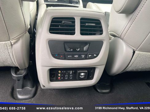 Used 2016 Honda Pilot Touring image 28
