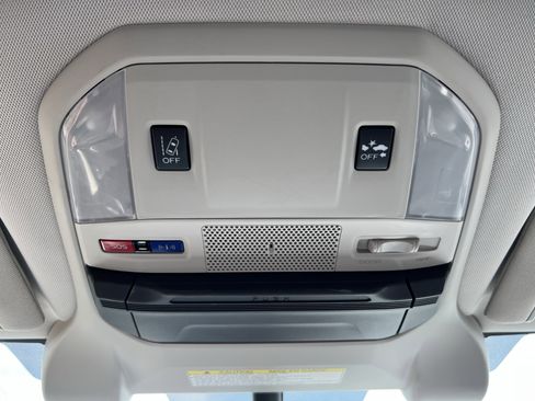 Used 2020 Subaru Ascent Limited w/ Popular Package #2 AWD/4WD image 29