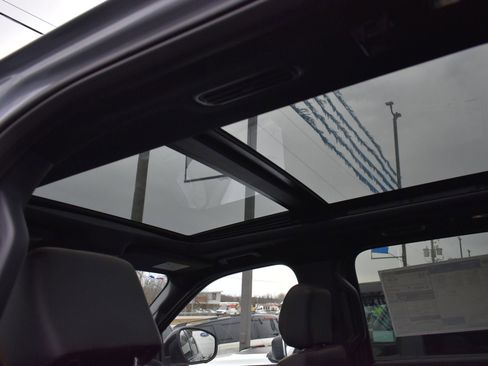 New 2025 Ford Expedition Tremor image 18