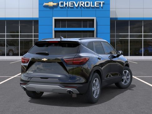 New 2026 Chevrolet Blazer LT FWD image 4