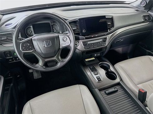 Certified 2023 Honda Passport EX-L image 31