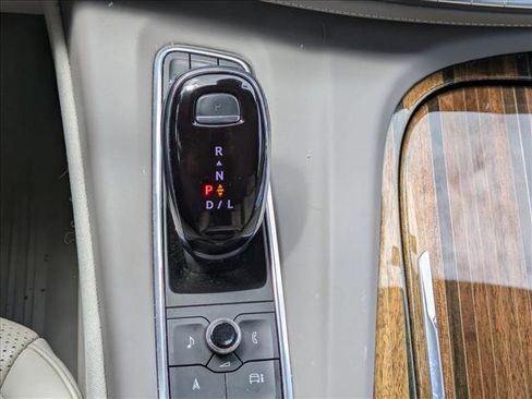Used 2023 Cadillac Escalade Sport Platinum AWD/4WD image 13