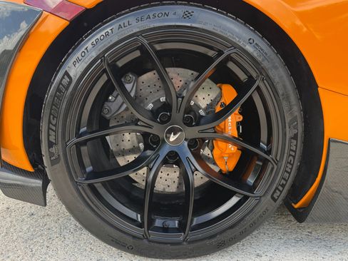 Used 2021 McLaren 720S Performance RWD image 75