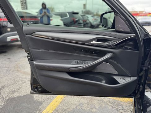 Used 2023 BMW M5 w/ Competition Package image 25