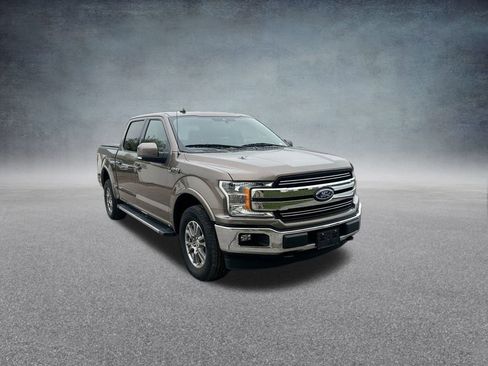 Used 2019 Ford F150 Lariat w/ FX4 Off-Road Package image 8