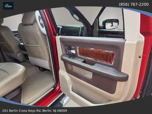 Used 2009 Dodge Ram 1500 Truck Laramie AWD/4WD image 5