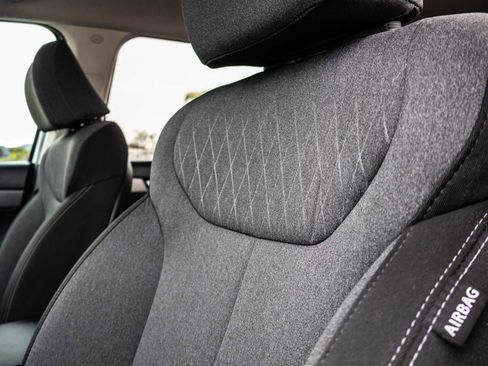 Used 2021 Hyundai Palisade SE w/ Winter Package image 17