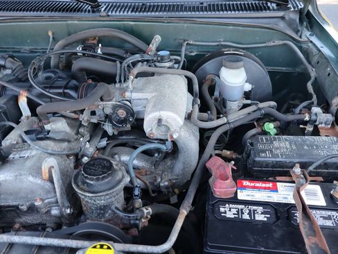 Used 2002 Toyota Tacoma 4x4 Regular Cab image 61