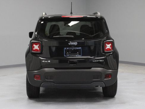 Used 2022 Jeep Renegade Limited AWD/4WD image 10