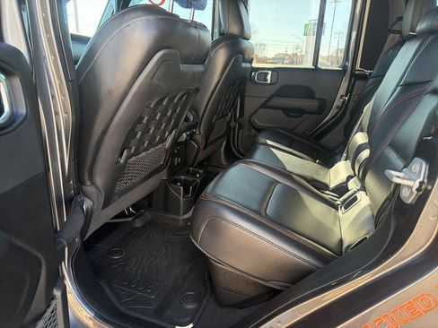 Used 2021 Jeep Gladiator Mojave image 16