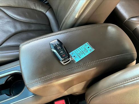Used 2015 Lincoln MKC AWD w/ Equipment Group 102A Reserve image 33