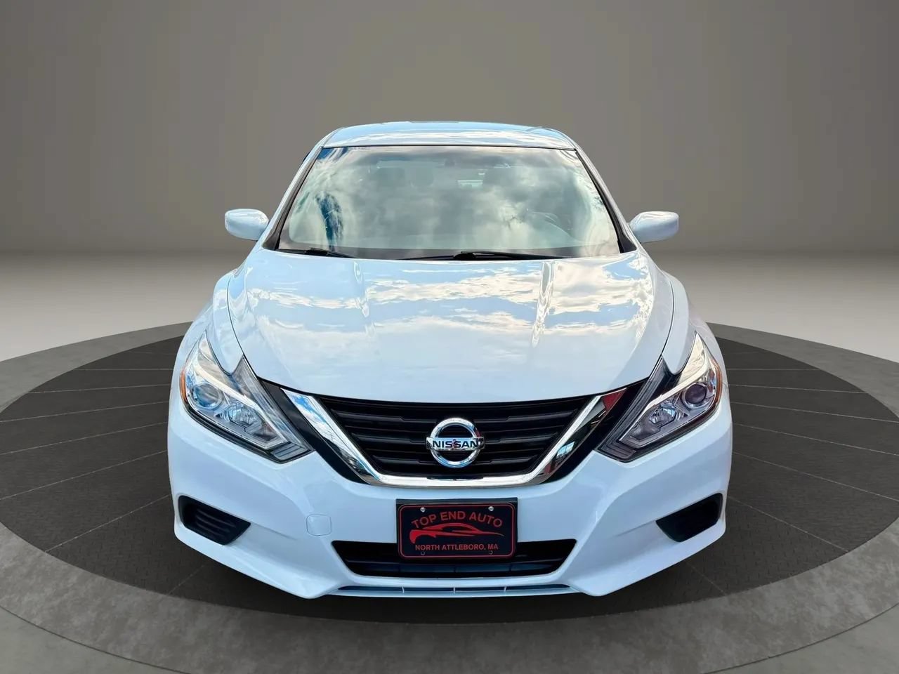 Used 2018 Nissan Altima 2.5 S w/ S Convenience Package FWD image 2