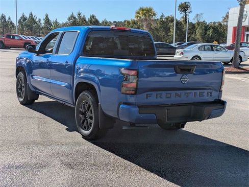 New 2026 Nissan Frontier SV image 5