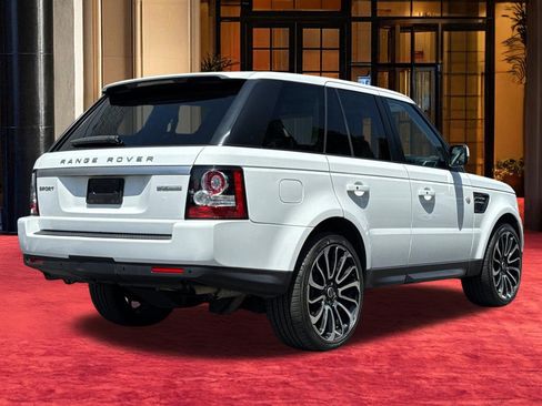 Used 2013 Land Rover Range Rover Sport HSE LUX AWD/4WD image 9