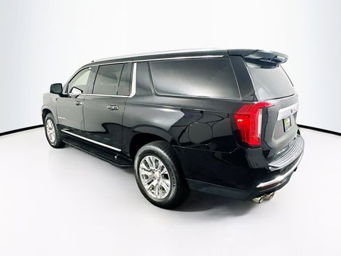 Used 2021 GMC Yukon XL Denali w/ Advanced Technology Package image 5