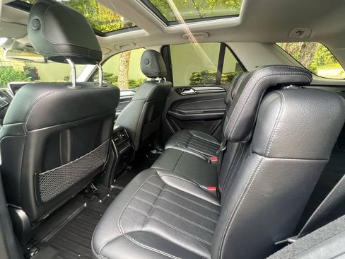 Used 2016 Mercedes-Benz GLE 300d 4MATIC image 17