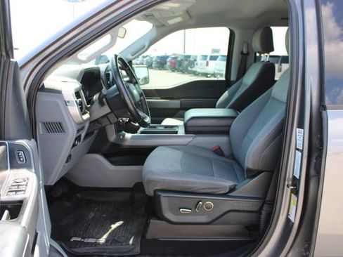Used 2021 Ford F150 XLT w/ Equipment Group 302A High AWD/4WD image 14