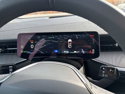 Used 2025 Polestar Polestar 3 image 24