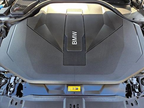 Used 2026 BMW i5 eDrive40 image 17