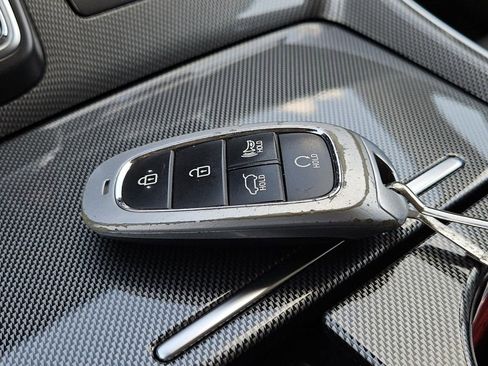 Used 2023 Hyundai Santa Fe SEL w/ Premium Package image 33