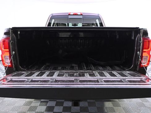 Used 2016 Chevrolet Silverado 1500 LTZ AWD/4WD image 19