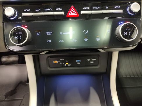 Used 2025 Hyundai Tucson SEL AWD/4WD image 34
