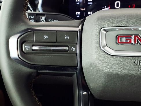 New 2026 GMC Canyon AT4 w/ Nightfall Essentials Package AWD/4WD image 19