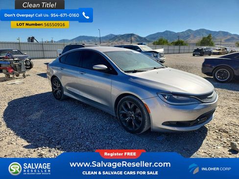 Used 2015 Chrysler 200 S w/ Comfort Group FWD image 5