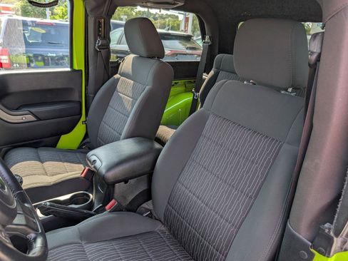 Used 2012 Jeep Wrangler Sport AWD/4WD image 16