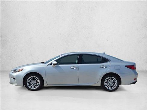 Used 2017 Lexus ES 350 w/ Premium Package FWD image 9