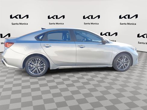 Certified 2023 Kia Forte GT-Line w/ GT-Line Technology Package image 4