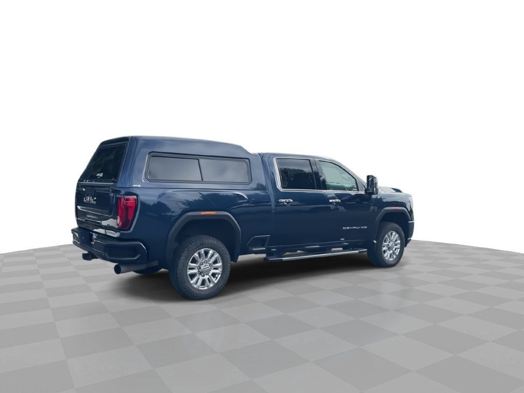 Used 2022 GMC Sierra 2500 Denali AWD/4WD image 8