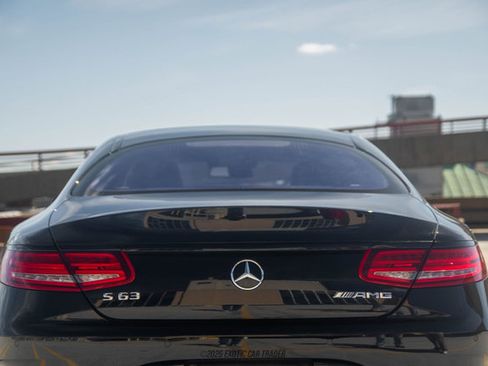 Used 2015 Mercedes-Benz S 63 AMG 4MATIC Coupe image 60