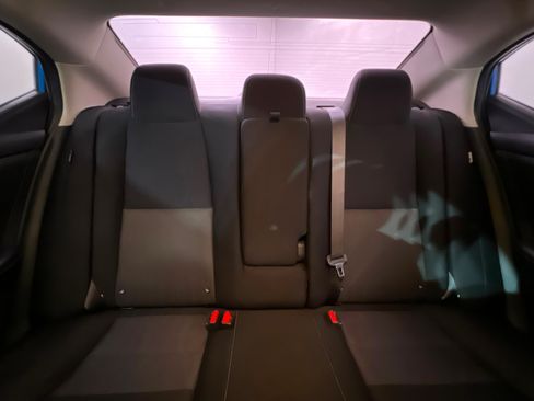 Used 2021 Nissan Sentra SV FWD image 24