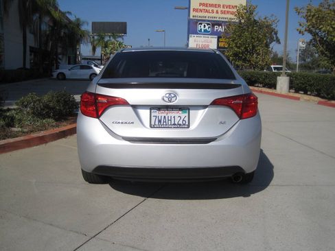 Used 2017 Toyota Corolla SE FWD image 14