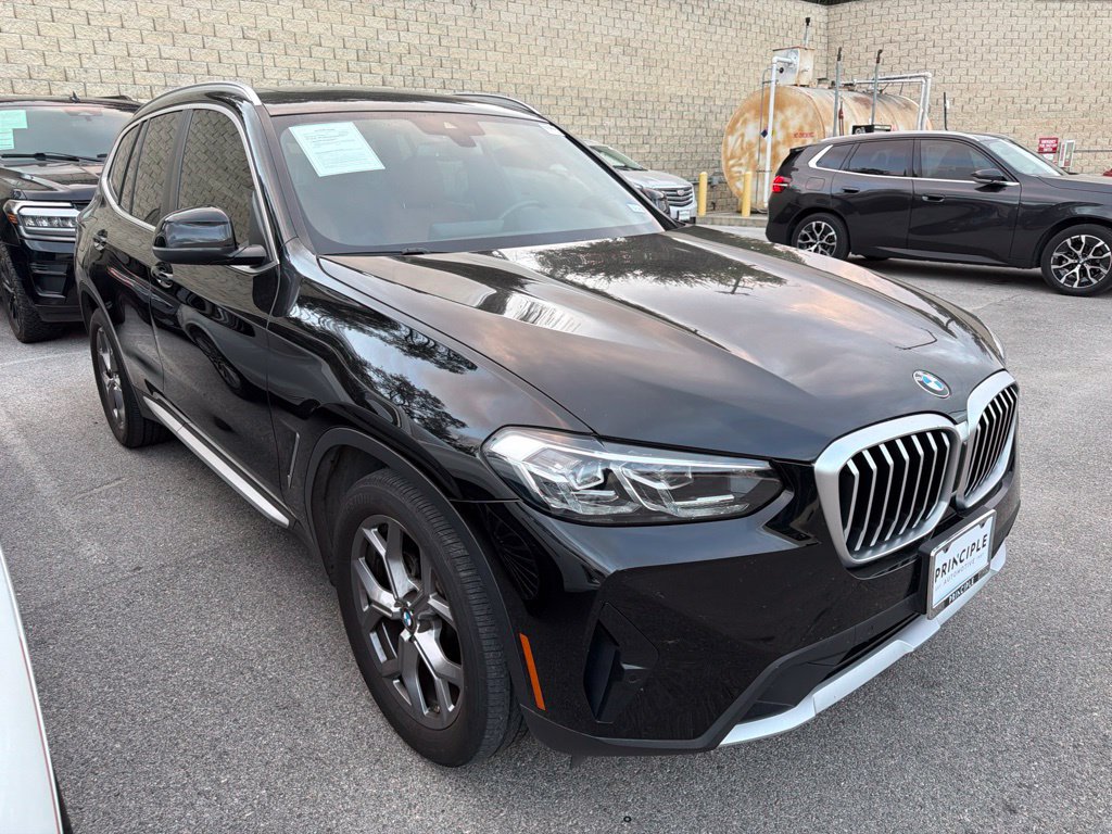 Certified 2024 BMW X3 sDrive30i w/ Convenience Package RWD image 4