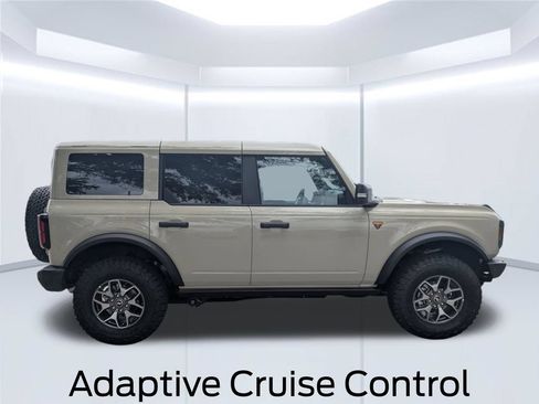 New 2025 Ford Bronco Badlands AWD/4WD image 9