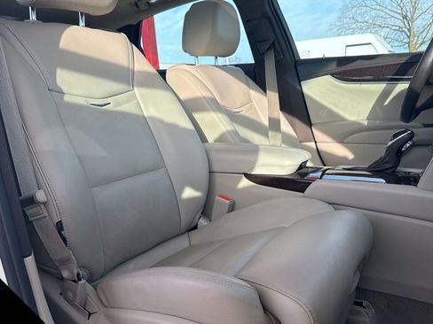 Used 2014 Cadillac XTS Premium w/ Driver Assist Package image 34