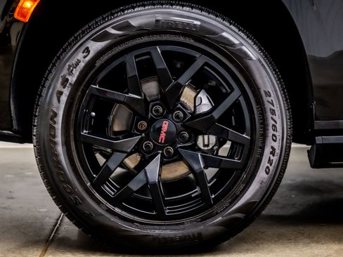 Used 2022 GMC Yukon AT4 w/ Max Trailering Package image 36