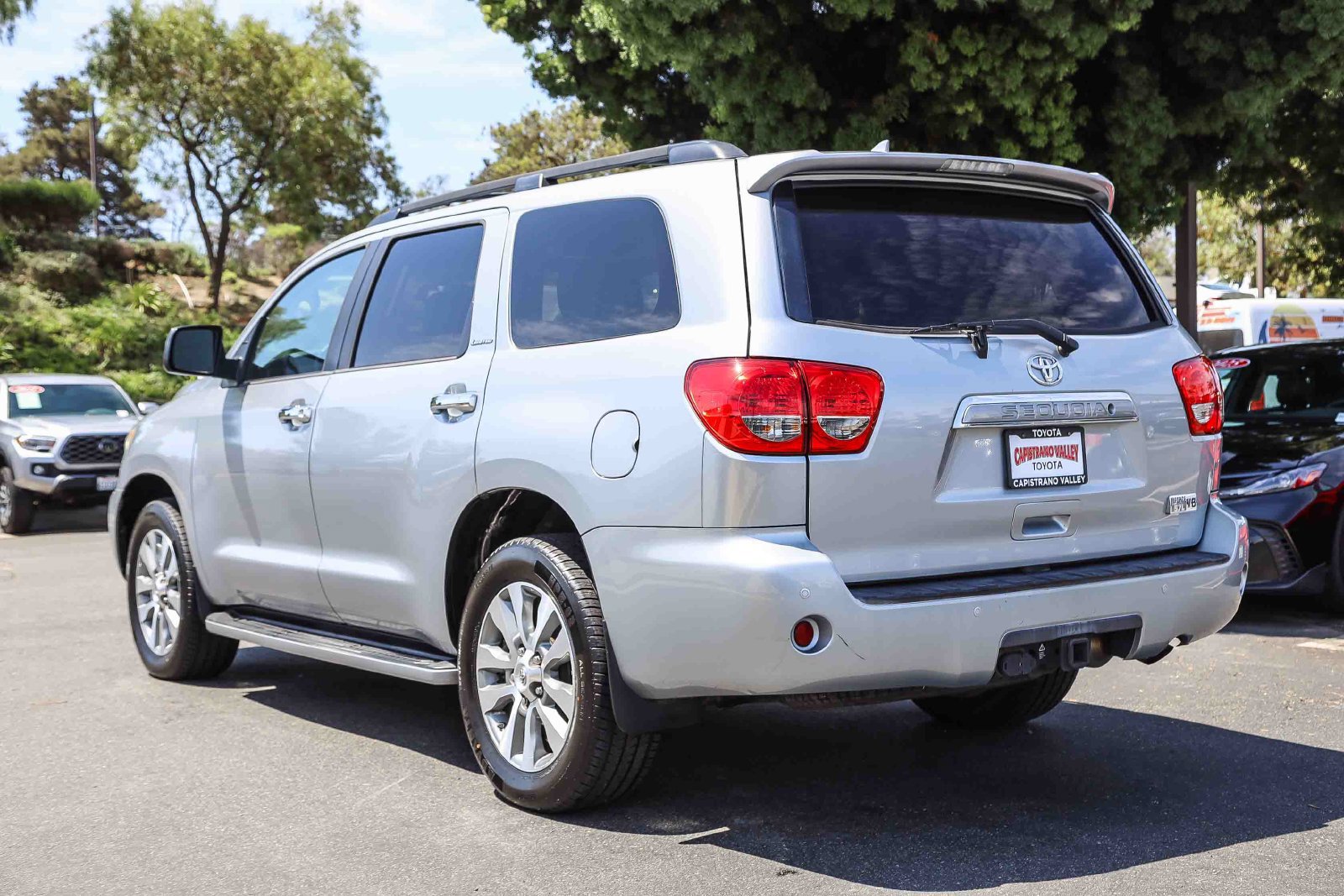 Certified 2016 Toyota Sequoia Limited w/ Safety & Convenience Package AWD/4WD image 6